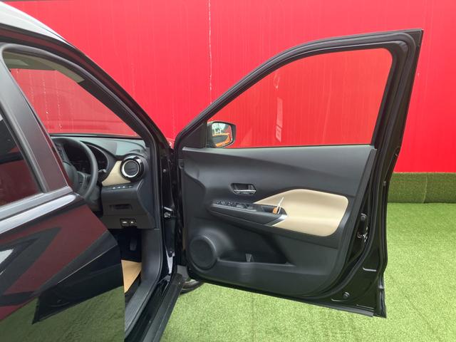 2023 NISSAN KICKS X TWO TONE INTERIOR EDITION