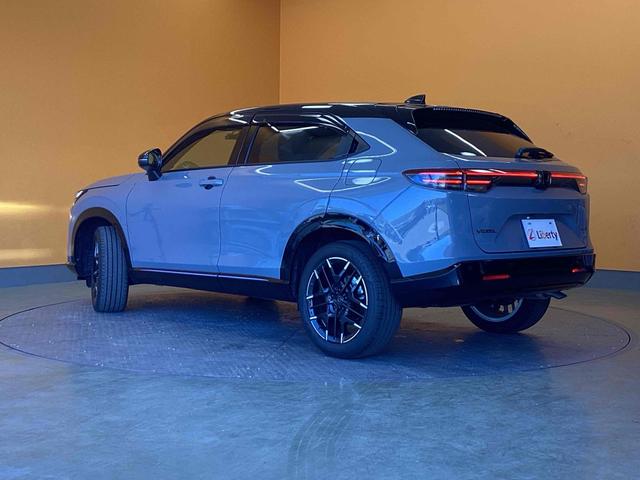 HONDA VEZEL E:HEV Z PLAY PACKAGE