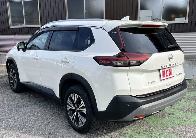 NISSAN X-TRAIL HYBRID X-E-4ORCE