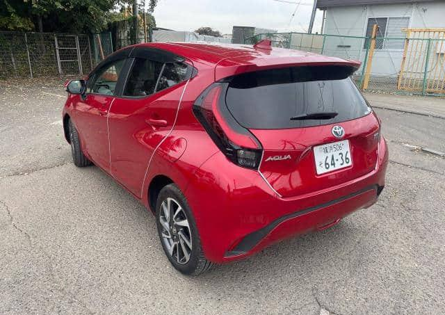 TOYOTA AQUA 1.5Z