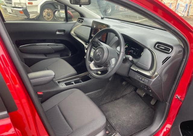 TOYOTA AQUA 1.5Z