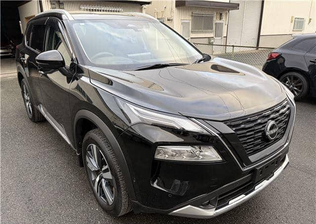2023 NISSAN X-TRAIL 4WD