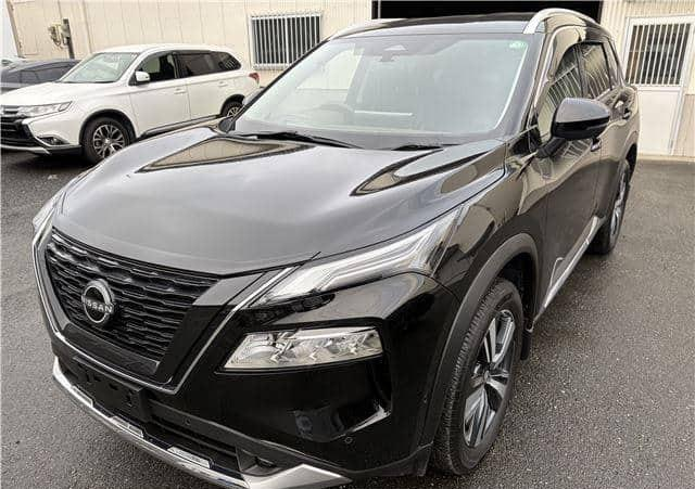 2023 NISSAN X-TRAIL 4WD